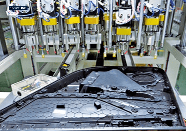 Maximizing Efficiency: Ultrasonic Plastic Welding Machines Service and Maintenance